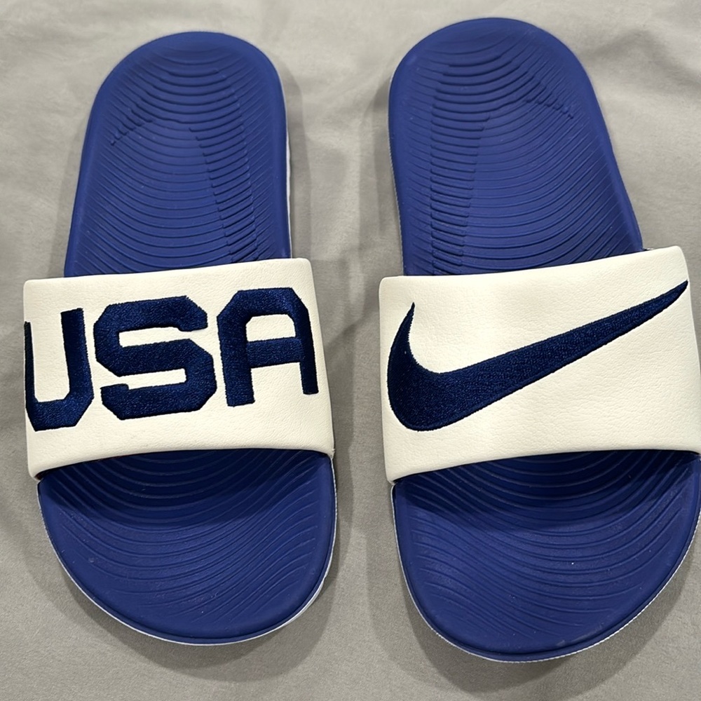 USA Nike Slides
